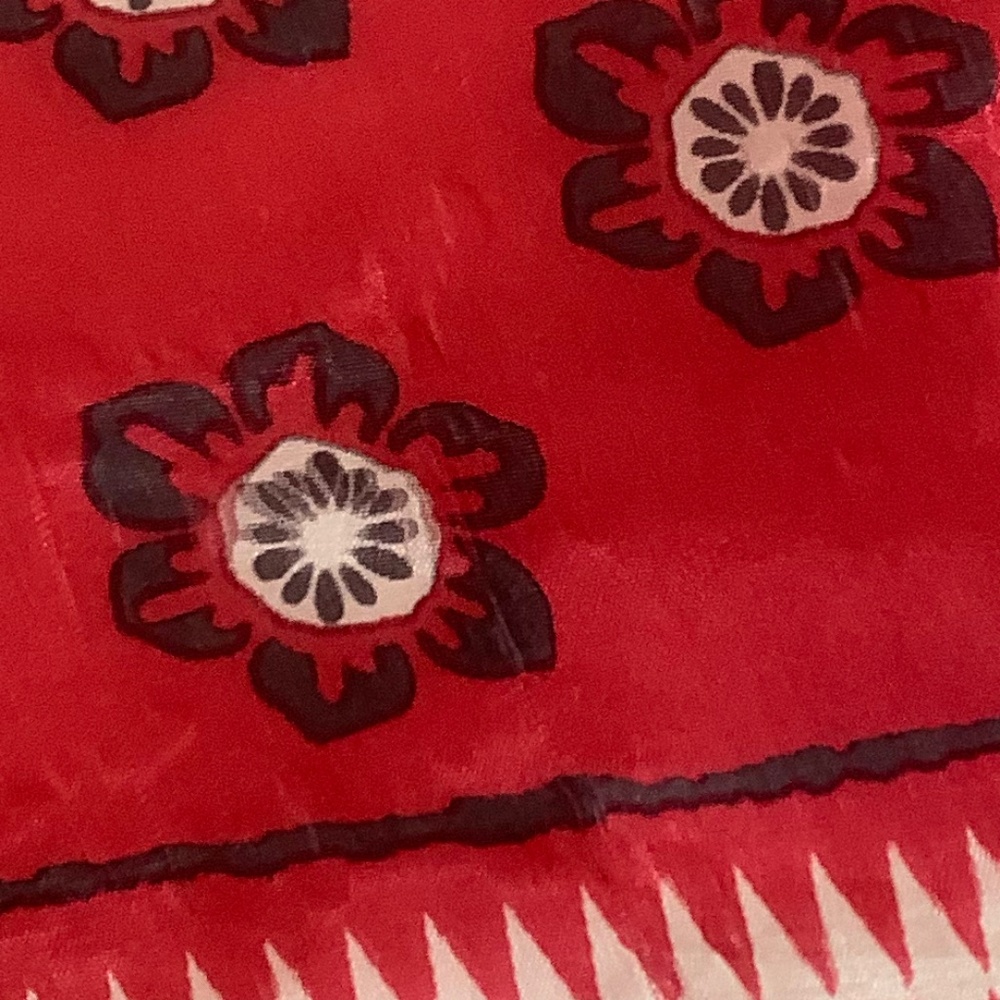 Johnny Was 100% silk scarf with tassels PRETTY - Picture 10 of 10